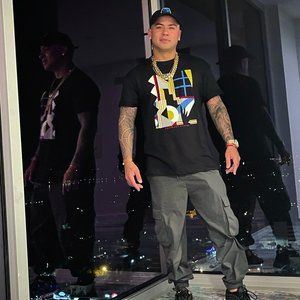 Meet your Posher, Hidiel